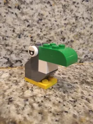 10696 Toucan