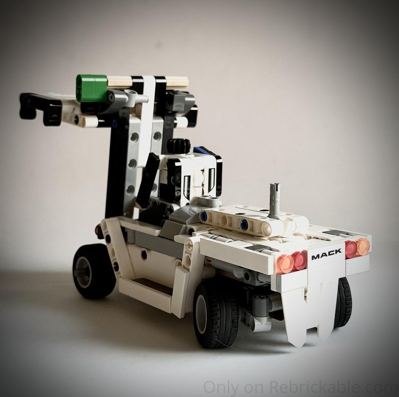 Lego Heavy Duty Forklift (42167)