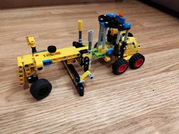 8067: Grader