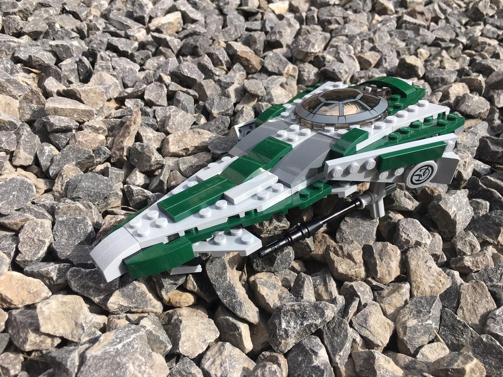 Lego Yoda's Jedi Interceptor