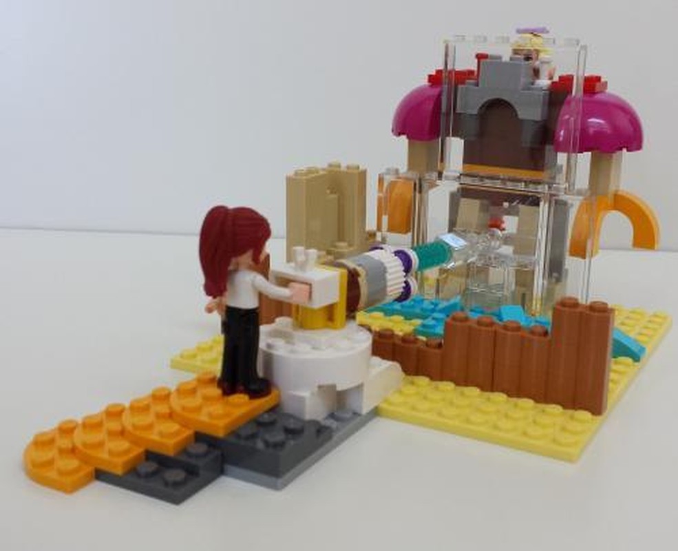 Lego Ice Beam vs Mech
