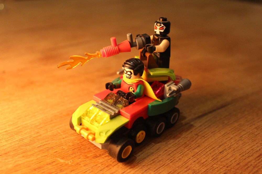 Lego Robin feat. Bane