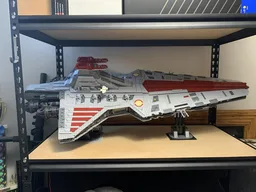 Angled Stand for UCS Venator