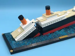 Titanic Sinking Scene