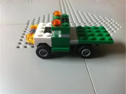 5865 Flatbed Truck