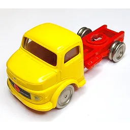 HO Scale Mercedes Truck Cab, Red Chassis Pattern / Yellow