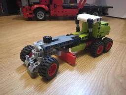 2x Mini Claas Xerion c-model - Road Grader