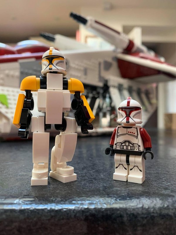 Lego UCS Gunship scaled clones