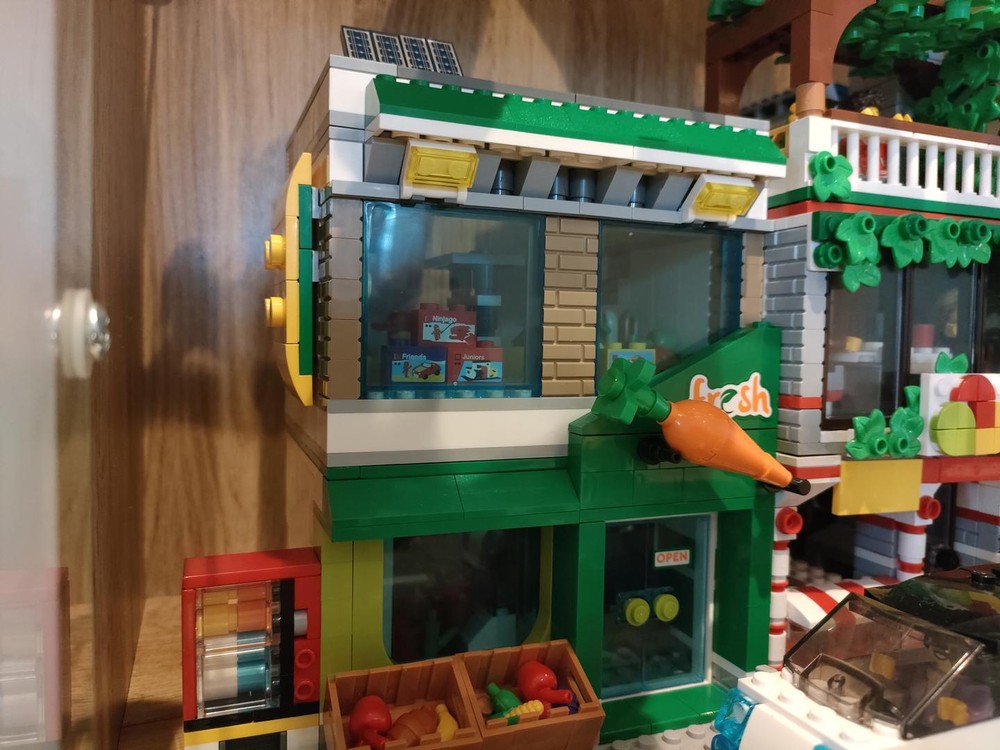 Lego Kurts 60347 + 40305 Mixed Store