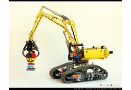 MindStorm powered 42006 track chasis