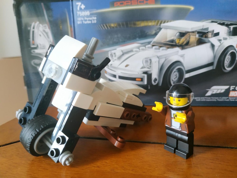 Lego 75895-harley--motorcycle