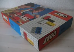 Basic Building Set in Cardboard