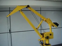 Level Luffing Crane