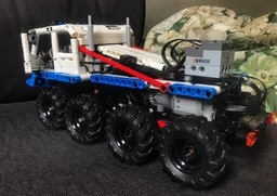Small 8x8 Brickatra