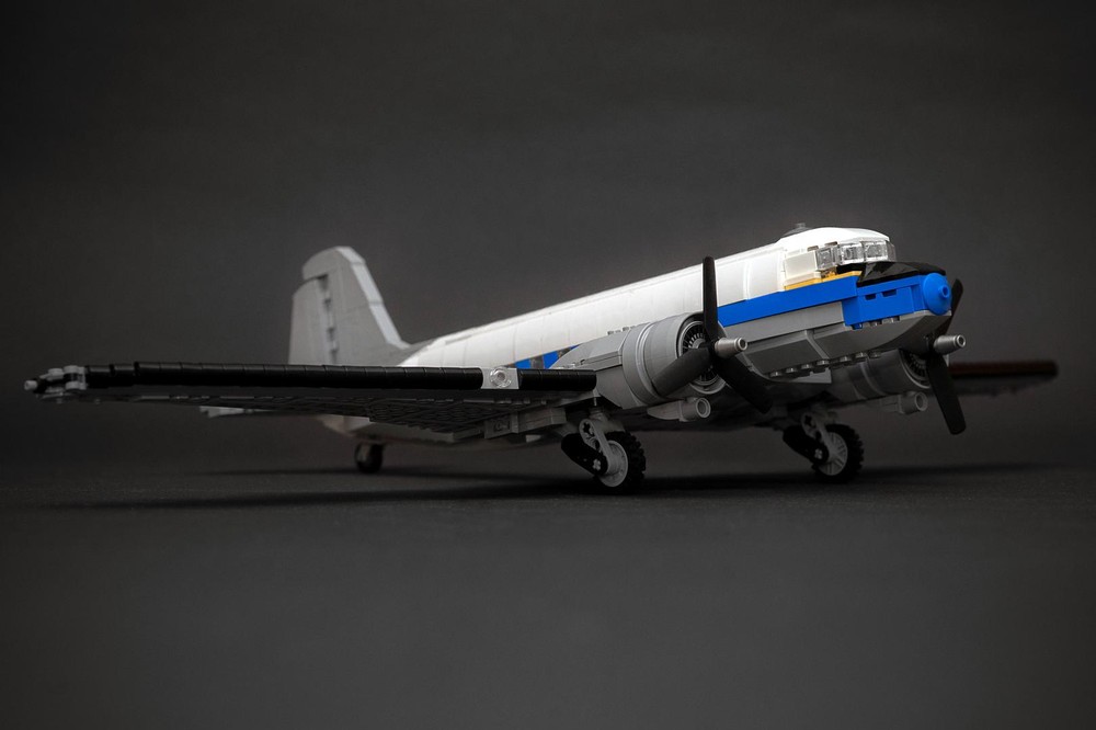 Lego A04a - Douglas DC-3 Lufthansa 1:50 - Ultimate Air- & Spacecraft Collection