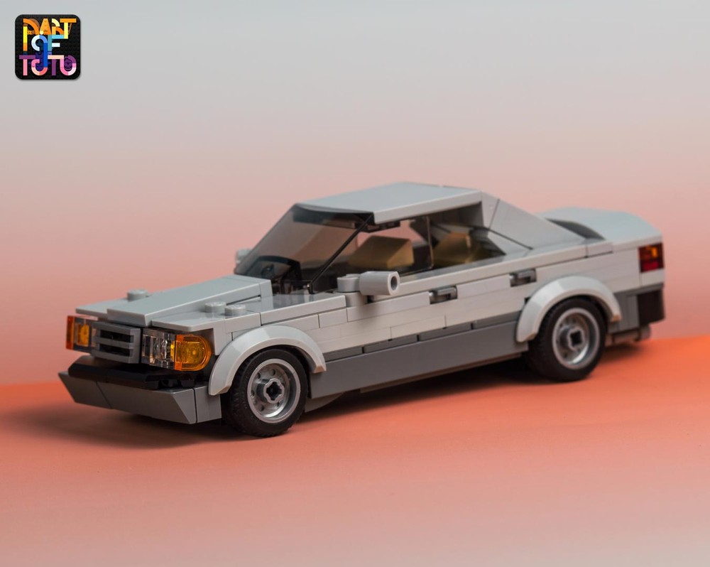 Lego 1992 Mercedes-Benz W124 300D
