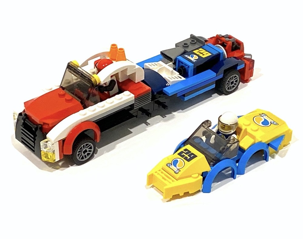 Lego 60256 Zoe's Truck and Adam's Hovercar