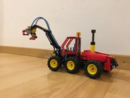 8443 studless