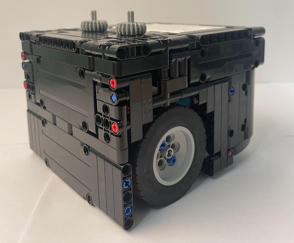 Lego FLL Unearthed Base robot