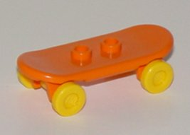 Lego Minifigure, Utensil Skateboard Deck with Yellow Wheels (42511 / 2496)