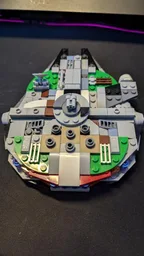 Millennium Falcon (Midi-Scale)