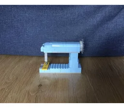 31174 Functional Sewing Machine