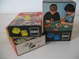 2 x 2 Bricks