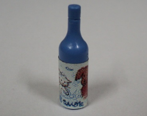 Lego Scala Accessories Bottle Wine with Label with White Cat and Brown Dog Pattern (Sticker) - Set 3110