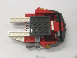 31013 - Millenium Falcon