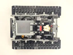 Tracked space vehicle
