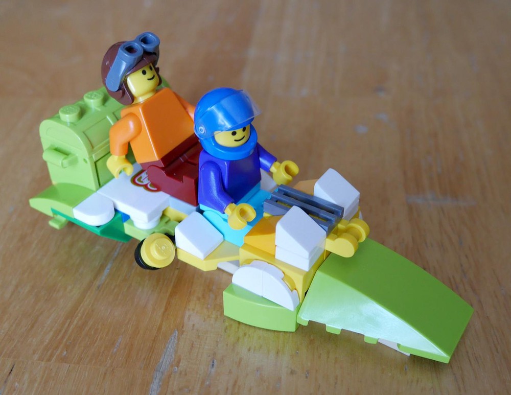Lego Green World Fun Ship