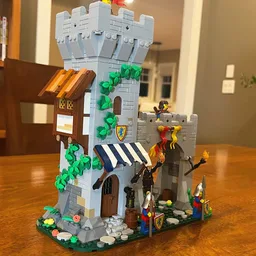 Lion Knight's Modular Town Gate