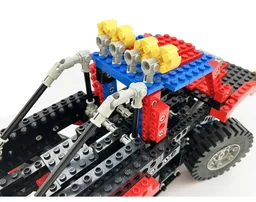 8860 Monstertruck