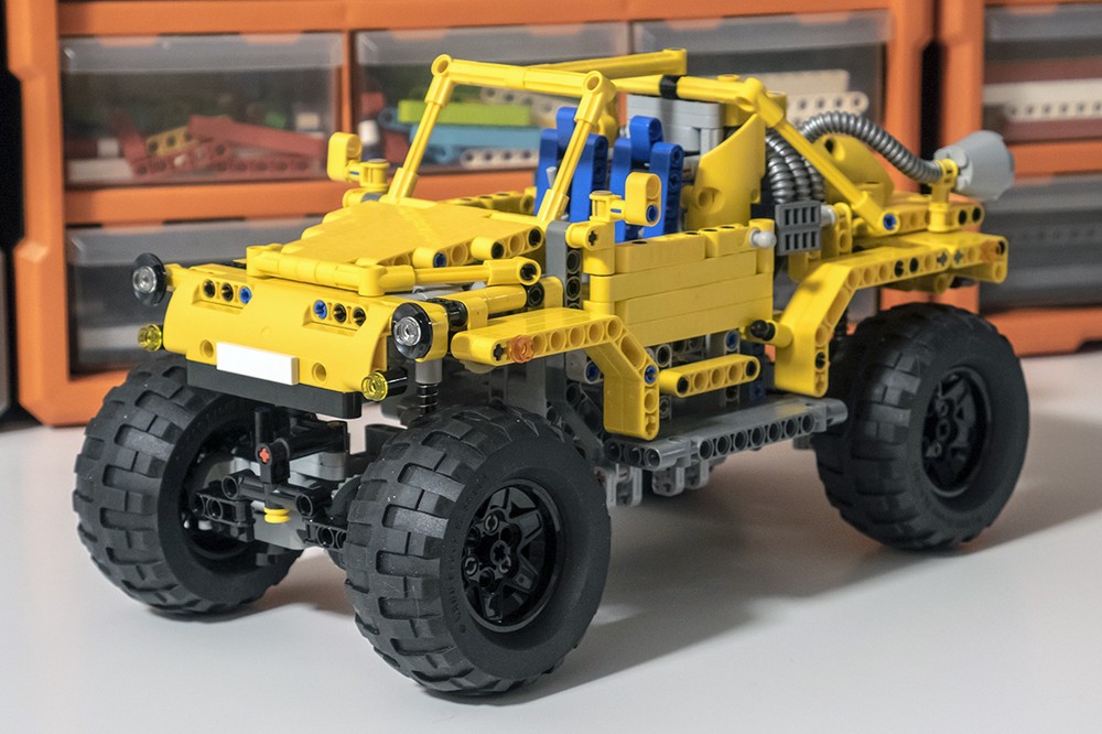 Lego Charged Offroader