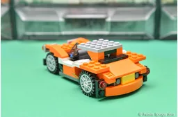 31017 Stylish Speedster