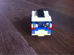 6913 SUV