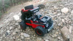 (FREE) Mercedes off-roader