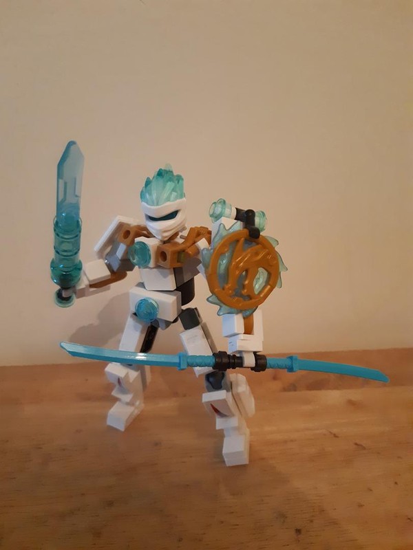 Lego White Ninja Ninjago Mini Mech Figure