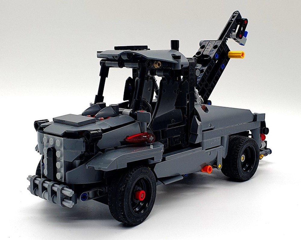 Lego 42173 Alternate: Old-time Tow Truck