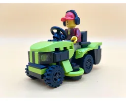 Lawn Tractor.