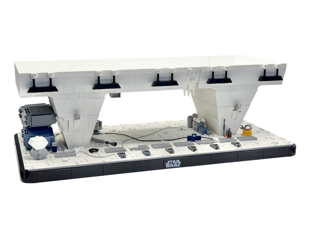 Lego Hoth Echo Base Hangar Bay Diorama MOC