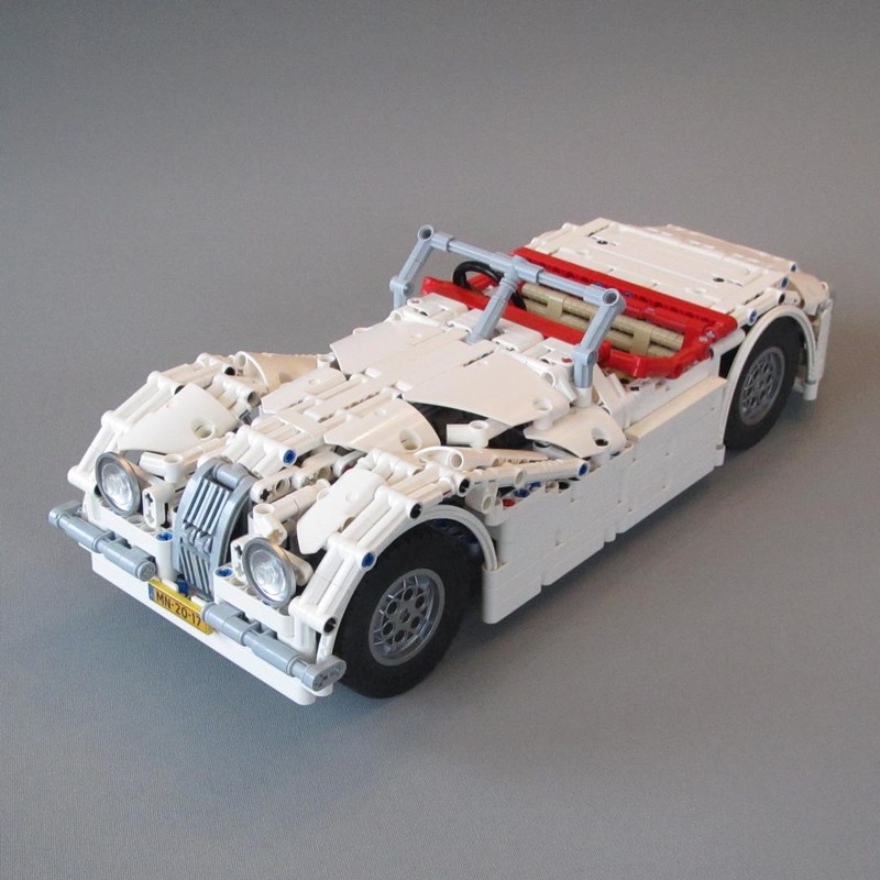 Lego Classic Jaguar Roadster