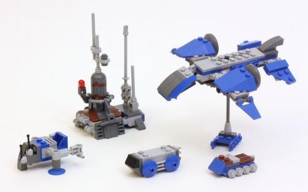 Lego Research Colony and Dropship