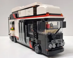 Custom Luxury Coach Class A Motorhome