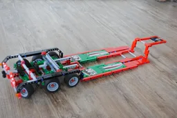 42008 Low Loader