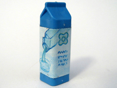 Lego Scala Accessories Carton Milk, Label with Pouring Milk and Blue Flower Pattern (Sticker) - Set 3110