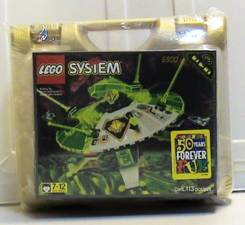 Lego Cyber Saucer TRU 50 Years Forever Fun Bundle