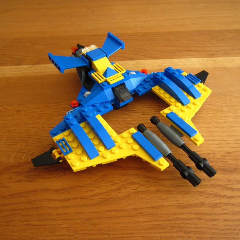 Lego 4882 Omega cruiser