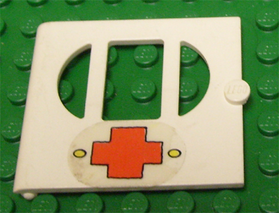 Lego Fabuland Door with Oval Pane in 3 Sections with Red Cross Pattern (Sticker) - Set 347-3 / White