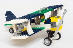 31052 Biplane